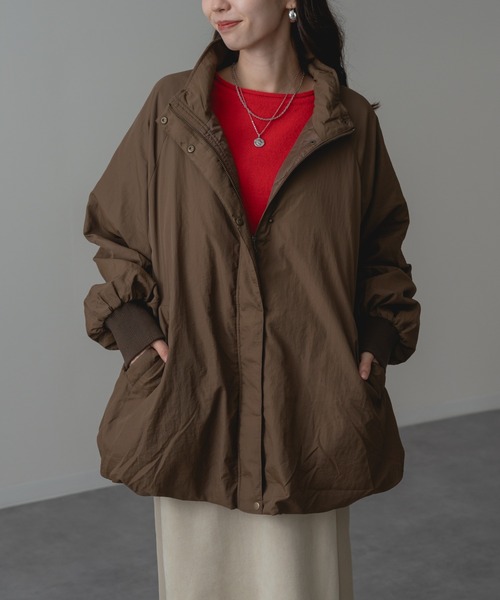 refinedworks(リファインドワークス)の「【refinedworks】軽くて暖かい! 中綿 バルーン ブルゾン(その他アウター・レディース・ブラック/ブラウン/アイボリー・FREE)」の10枚目の写真