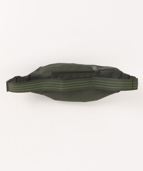 adidas（アディダス）の「ADIDAS ｳｪｱ アディダス U AC WAISTBAG バッグ KS6901 NIGHTCARGO（ボディバッグ/ウエストポーチ・メンズ・ブラウン・FREE）」の2枚目の写真