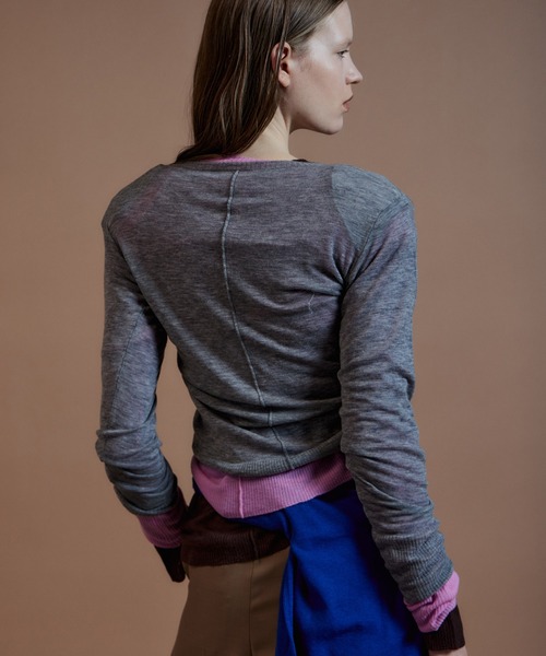 MAISON SPECIAL(メゾンスペシャル)の「Shoulder Pad Sheer Knit Top/ショルダーパッドシアーニットトップ(ニット/セーター・レディース・ブルー/グレー/ピンク/ブラック/ブラウン・FREE)」の13枚目の写真