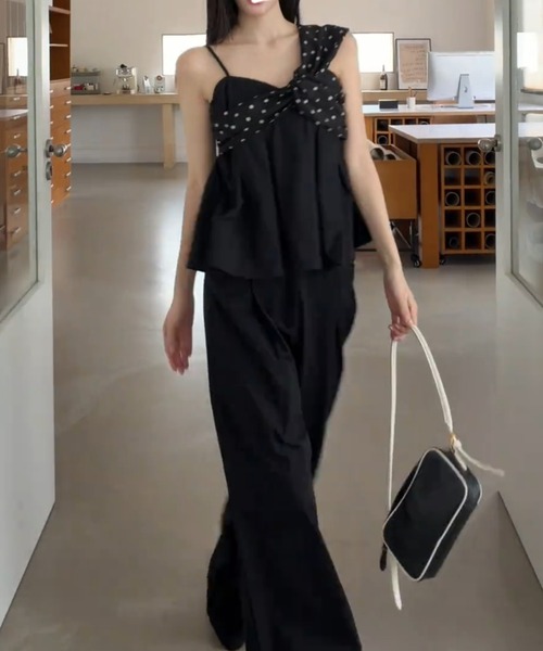 FAVORITO(ファヴォリート)の「キャミソールパンツセットアップ(セットアップ・レディース・ブラック/グレー・XL/L/M/S)」の4枚目の写真
