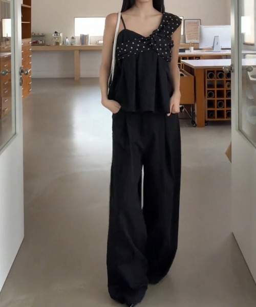 FAVORITO(ファヴォリート)の「キャミソールパンツセットアップ(セットアップ・レディース・ブラック/グレー・XL/L/M/S)」の5枚目の写真