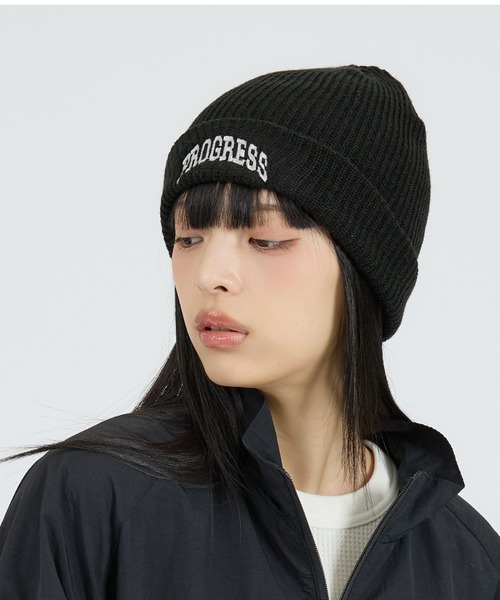 ABAHOUSE(アバハウス)の「【PROGRESS RUNNING CLUB (プログレスランニングクラブ) 】PROGRESSION BEANIE / ビーニーキャップ / ニット帽 / ユニセックス(ニットキャップ/ビーニー・メンズ・ブラック・フリー)」の2枚目の写真