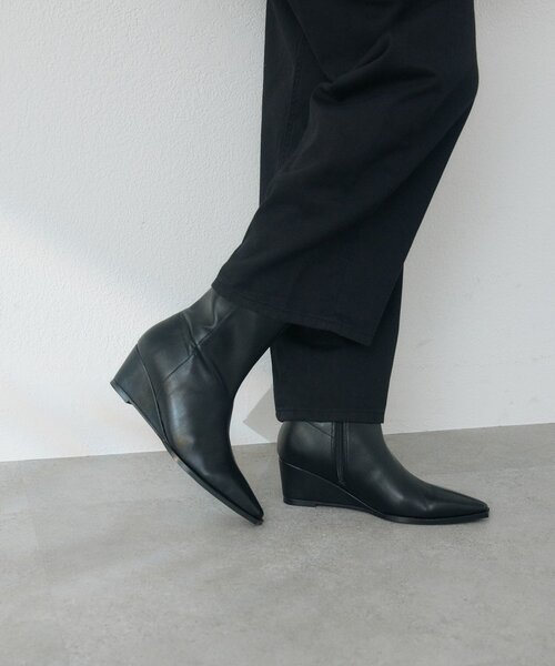 RIVE DROITE(リヴドロワ)の「【3サイズ展開】ウエッジショートブーツ(ブーツ・レディース・ブラック/ベージュ・SMALL/MEDIUM/LARGE)」の21枚目の写真