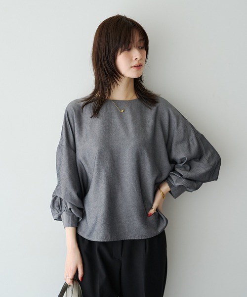YECCA VECCA(イェッカヴェッカ)の「2wayボリューム袖ブラウス(シャツ/ブラウス・レディース・ダークグリーン/レッド/ストライプ/チャコールグレー・FREE)」の21枚目の写真