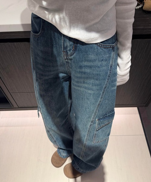 mebole(メボレ)の「cargo denim pants(デニムパンツ・レディース・ブルー・MEDIUM/LARGE)」の8枚目の写真