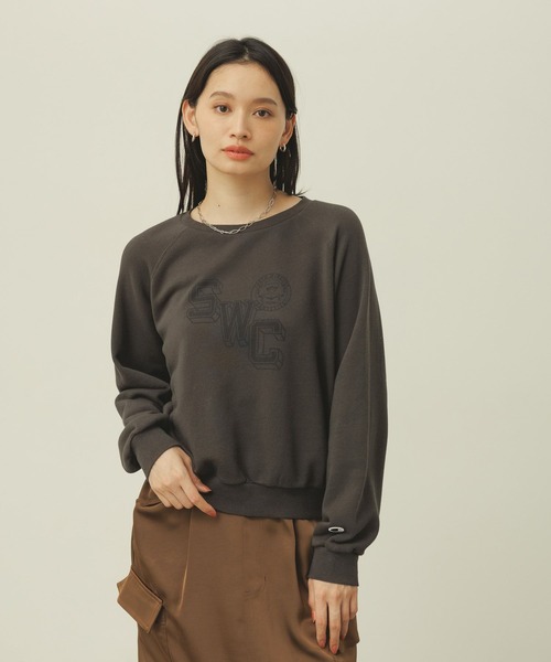 Champion（チャンピオン）の「【Champion(チャンピオン）】別注／ラグランスウェットプルオーバー（スウェット・レディース・ブラック/ネイビー/オートミール・FREE）」の21枚目の写真