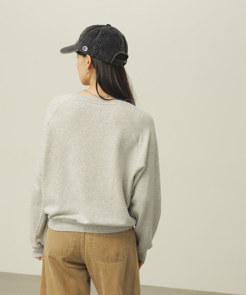 Champion（チャンピオン）の「【Champion(チャンピオン）】別注／ラグランスウェットプルオーバー（スウェット・レディース・ブラック/ネイビー/オートミール・FREE）」の17枚目の写真