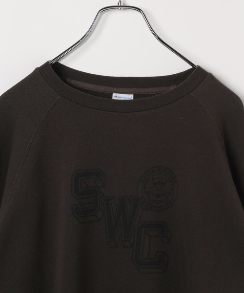 Champion（チャンピオン）の「【Champion(チャンピオン）】別注／ラグランスウェットプルオーバー（スウェット・レディース・ブラック/ネイビー/オートミール・FREE）」の11枚目の写真