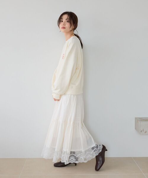 le.coeur blanc（ルクールブラン）の「A.S.F刺繍スウェット（スウェット・レディース・アイボリー/ネイビー・38）」の9枚目の写真