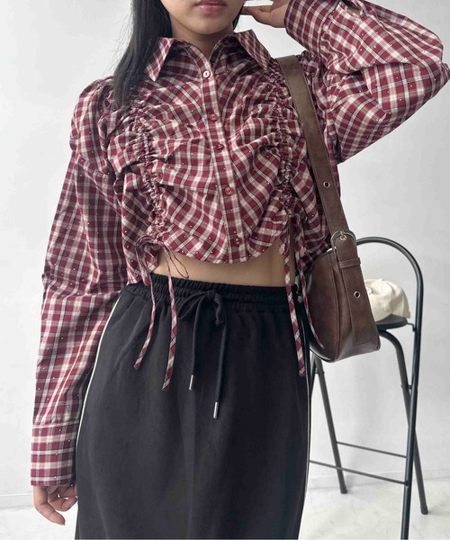 AS KNOW AS plus(アズノゥアズプラス)の「☆クロップド丈 シャーリングリボン結び チェック柄シャツ(シャツ/ブラウス・レディース・ブラウン系/ブラック系/レッド系・FREE)」の21枚目の写真