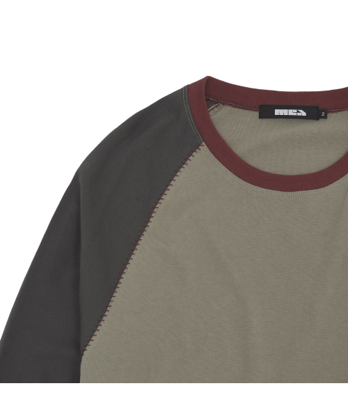 MEA（メア）の「3カラーラグランステッチロングスリーブ [チャコール]（Tシャツ/カットソー・レディース・その他・2/03）」の3枚目の写真
