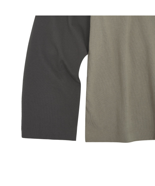 MEA（メア）の「3カラーラグランステッチロングスリーブ [チャコール]（Tシャツ/カットソー・レディース・その他・2/03）」の4枚目の写真