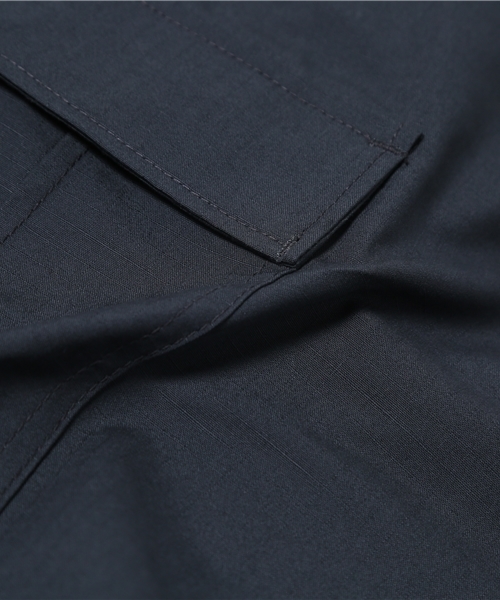 GUNG HO(ガンホー)の「RIP-STOP CARGO PANTS/リップストップカーゴパンツ(カーゴパンツ・メンズ・オリーブ/チャコールグレー・30/28/34/32)」の6枚目の写真