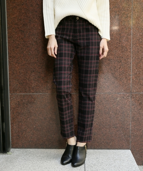 LEPSIM（レプシィム）の「ストレッチガラスリムパンツ2　735847（その他パンツ・レディース・グレー/ブラック/ストライプ/グリーン・MEDIUM/SMALL/LARGE）」の2枚目の写真