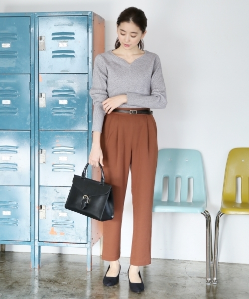 LEPSIM(レプシィム)の「カブゼバックルミニトートバッグ 745133(トートバッグ・レディース・アイボリー/ブラック/ベージュ/イエロー・ONE SIZE)」の5枚目の写真