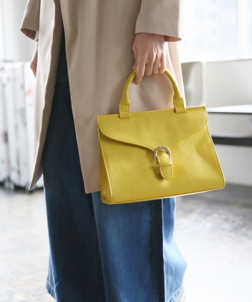 LEPSIM(レプシィム)の「カブゼバックルミニトートバッグ 745133(トートバッグ・レディース・アイボリー/ブラック/ベージュ/イエロー・ONE SIZE)」の20枚目の写真