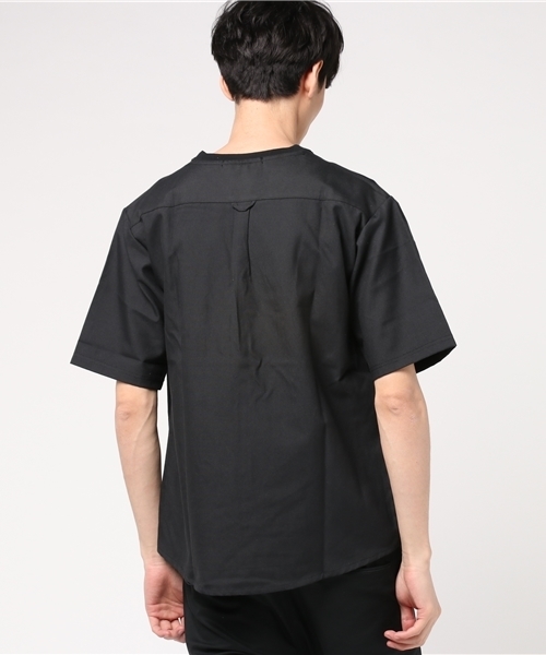 VENCEEXCHANGE（ヴァンスエクスチェンジ）の「オックス×裏毛バンダナプリントシャツT（Tシャツ/カットソー・メンズ・オフホワイト/ブラック・LARGE/MEDIUM）」の7枚目の写真