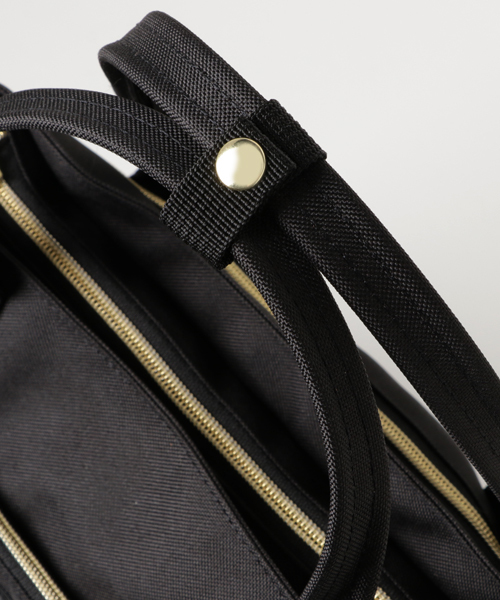 anello（アネロ）の「【anello】 杢調ポリキャンバス 10ポケット2WAYリュック（バックパック/リュック・レディース・ベージュ/ブラック/ブルー/グレー/ミント/ネイビー/ピンク/レッド・FREE）」の12枚目の写真