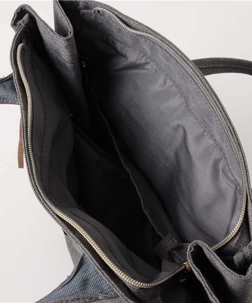 anello（アネロ）の「【anello】 杢調ポリキャンバス 10ポケット2WAYリュック（バックパック/リュック・レディース・ベージュ/ブラック/ブルー/グレー/ミント/ネイビー/ピンク/レッド・FREE）」の22枚目の写真