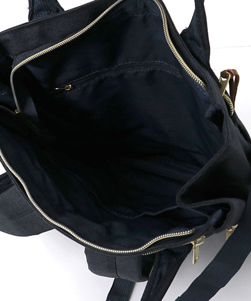 anello（アネロ）の「【anello】 杢調ポリキャンバス 10ポケット2WAYリュック（バックパック/リュック・レディース・ベージュ/ブラック/ブルー/グレー/ミント/ネイビー/ピンク/レッド・FREE）」の15枚目の写真