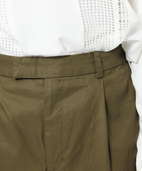 laboratory work（ラボラトリーワーク）の「タックストレートパンツ（その他パンツ・レディース・ネイビー/キャメル/カーキ・SMALL/MEDIUM）」の21枚目の写真