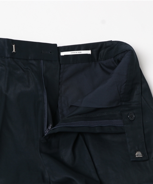 laboratory work（ラボラトリーワーク）の「タックストレートパンツ（その他パンツ・レディース・ネイビー/キャメル/カーキ・SMALL/MEDIUM）」の11枚目の写真