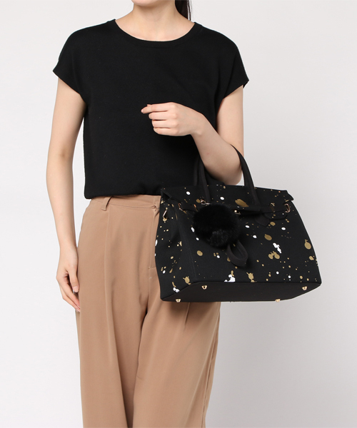 DRESSCAMP（ドレスキャンプ）の「DRESSCAMP (ドレスキャンプ)SPARKLE ペイントデザイン2WAYハンドバッグ（ハンドバッグ・レディース・ブラック・FREE）」の7枚目の写真