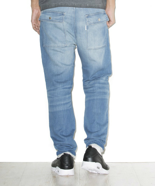 EVENFLOW（イーブンフロー）の「evenflowイーブンフロウ / ブッシュ スキニーテーパード ジョガーパンツ EFP-702（デニムパンツ・メンズ・インディゴブルー/ライトインディゴブルー・SMALL/MEDIUM/LARGE）」の6枚目の写真