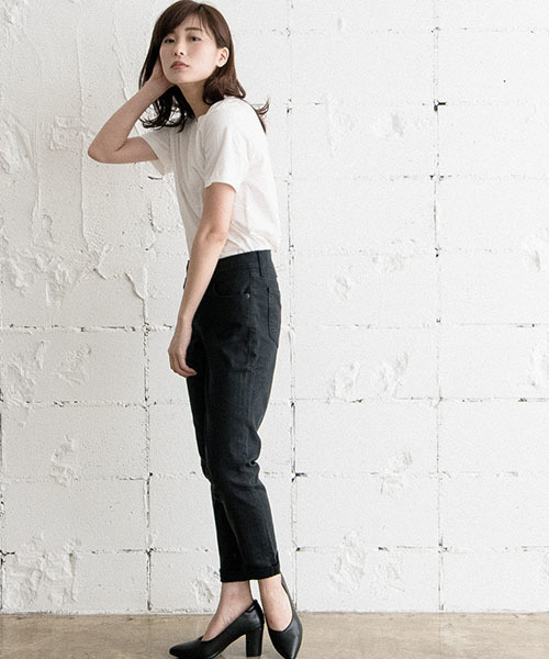 Levi's（リーバイス）の「BORROWED FROM THE BOYS WARMジーンズ ブラック COZY JET BLACK/10.2oz（デニムパンツ・レディース・ブラック・26inch/24inch/25inch/27inch/23inch/28inch）」の12枚目の写真