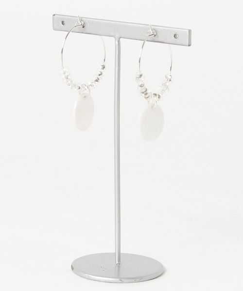tone（トーン）の「【manatula】シェルプレート/ボヘミアンビーズピアス（ピアス（両耳用）・レディース・ゴールド/クリア・FREE）」の3枚目の写真