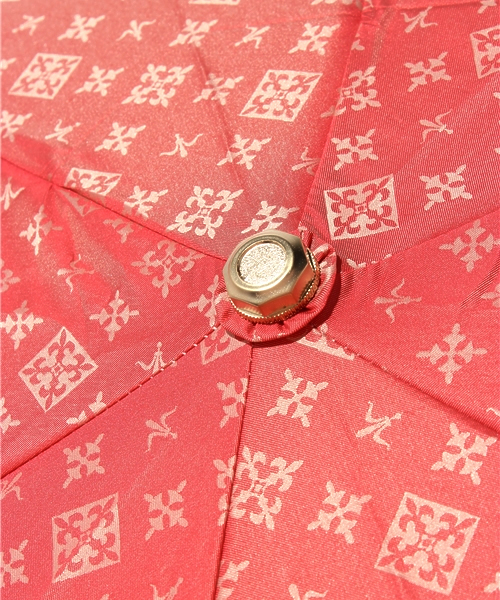 russet（ラシット）の「モノグラム折り畳み傘【goods】（折りたたみ傘・レディース・ラベンダー/グレー系その他/レッド/ブラック系その他/ベージュ・FREE）」の10枚目の写真