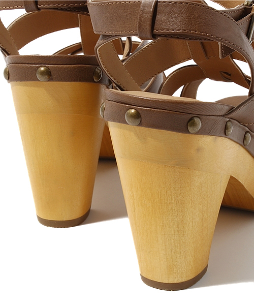 mystic（ミスティック）の「クロスTサンダル（サンダル・レディース・キャメル/ライトベージュ・36/38/37）」の7枚目の写真