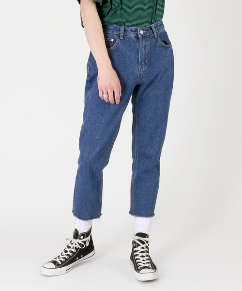 DING（ディング）の「DING/クロップドデニムパンツ（デニムパンツ・レディース・ライトインディゴブルー/インディゴブルー・MEDIUM/SMALL）」の5枚目の写真