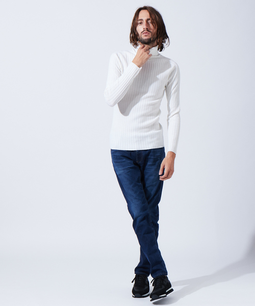 5351 POUR LES HOMMES(ゴーサンゴーイチプールオム)の「ワイドリブホールガーメントハイネック(ニット/セーター・メンズ・グレー/ブルー/ホワイト/ブラック・44/46/48/50)」の15枚目の写真