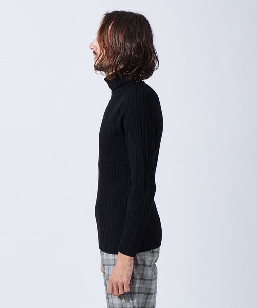 5351 POUR LES HOMMES(ゴーサンゴーイチプールオム)の「ワイドリブホールガーメントハイネック(ニット/セーター・メンズ・グレー/ブルー/ホワイト/ブラック・44/46/48/50)」の9枚目の写真