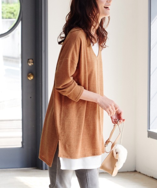RANAN（ラナン）の「ゆるレイヤードニット風チュニック（Tシャツ/カットソー・レディース・チャコールグレー/ブラック/サンドグレー/ネイビー/ライトベージュ/ブラック系その他/コーラル/ブルーグレー/ピンク/ミント/ライトグレー/アイボリー・M/L/LL/S）」の12枚目の写真