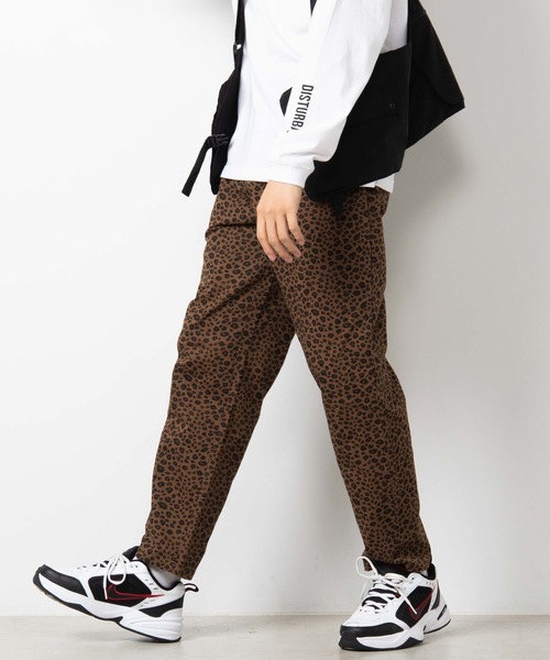 WEGO（ウィゴー）の「WEGO/【ユニセックスで使える！】DADパンツ/シェフパンツ（チノパンツ・メンズ・ホワイト/ブラック/ダークグリーン/ベージュ/パープル/ワイン/その他1/その他2/ターコイズブルー/ブラウン/マスタード/その他3/その他4・SMALL/MEDIUM/LARGE）」の10枚目の写真