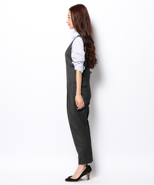 BEAMS LIGHTS Women's（ビームスライツ ウィメンズ）の「BEAMS LIGHTS / Vネックオールインワン（つなぎ/オールインワン・レディース・チャコールグレー/ブラック・38/36）」の4枚目の写真