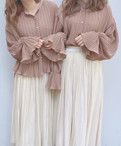 PairPair（ペアペア）の「キャンディスリーブプリーツブラウス（シャツ/ブラウス・レディース・その他/モカ/ライトベージュ・FREE）」の2枚目の写真