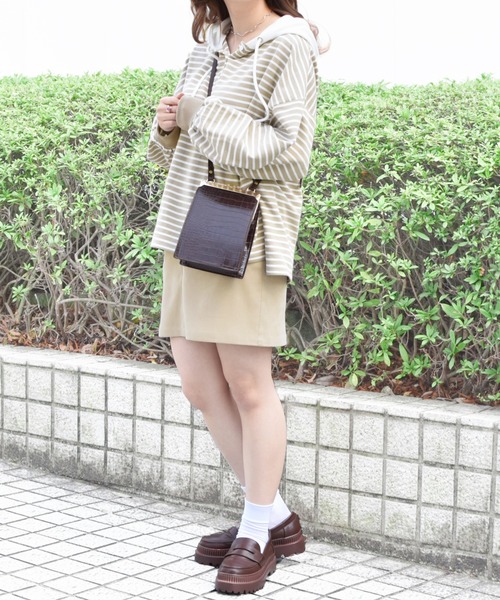 PairPair(ペアペア)の「フード付ボーダーヘンリートップス(パーカー・レディース・サックスブルー/ベージュ・FREE)」の5枚目の写真