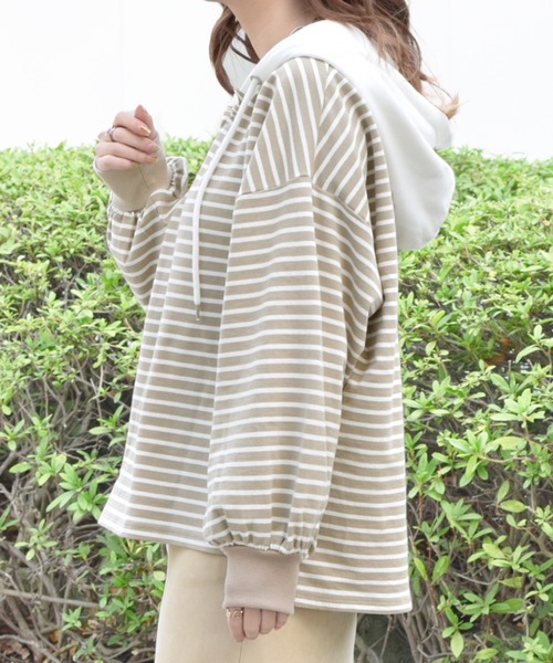 PairPair(ペアペア)の「フード付ボーダーヘンリートップス(パーカー・レディース・サックスブルー/ベージュ・FREE)」の3枚目の写真