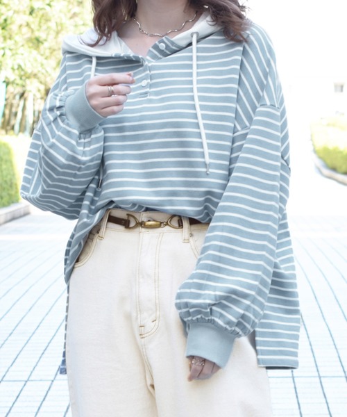 PairPair(ペアペア)の「フード付ボーダーヘンリートップス(パーカー・レディース・サックスブルー/ベージュ・FREE)」の14枚目の写真