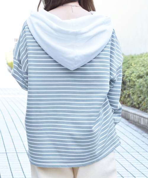 PairPair(ペアペア)の「フード付ボーダーヘンリートップス(パーカー・レディース・サックスブルー/ベージュ・FREE)」の16枚目の写真