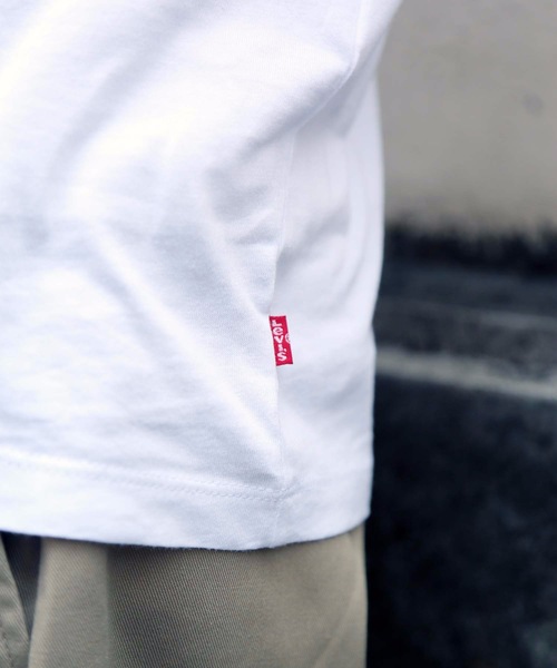 Levi's(リーバイス)の「【LEVI'S/リーバイス】ブランドロゴ バックプリント ユニセックスデザイン 半袖プリントTシャツ カットソー(Tシャツ/カットソー・メンズ・その他1/その他2/ホワイト系その他/ホワイト・SMALL/MEDIUM/LARGE)」の17枚目の写真
