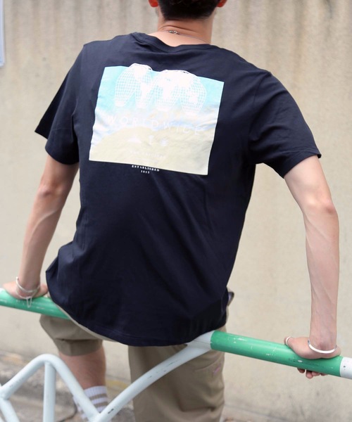 Levi's(リーバイス)の「【LEVI'S/リーバイス】ブランドロゴ バックプリント ユニセックスデザイン 半袖プリントTシャツ カットソー(Tシャツ/カットソー・メンズ・その他1/その他2/ホワイト系その他/ホワイト・SMALL/MEDIUM/LARGE)」の14枚目の写真