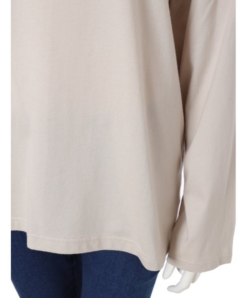 fifth(フィフス)の「グラフィックプリントロングスリーブTシャツ(Tシャツ/カットソー・レディース・ホワイト/グレイッシュベージュ・MEDIUM)」の8枚目の写真