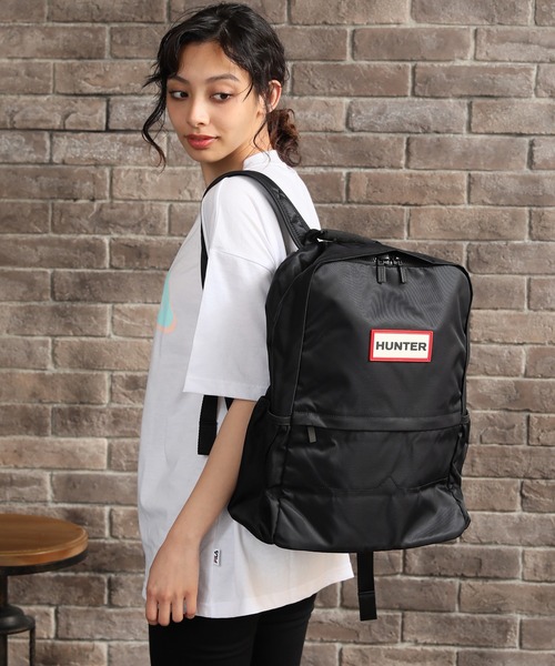 HUNTER（ハンター）の「【HUNTER/ハンター】ORIGINAL NYLON BACKPACK(オリジナルナイロンバッグパック)（バックパック/リュック・レディース・ブラック/ネイビー/ダークオリーブ・FREE）」の14枚目の写真