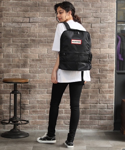 HUNTER（ハンター）の「【HUNTER/ハンター】ORIGINAL NYLON BACKPACK(オリジナルナイロンバッグパック)（バックパック/リュック・レディース・ブラック/ネイビー/ダークオリーブ・FREE）」の15枚目の写真