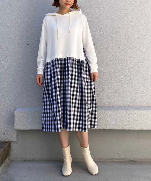 PICCIN(ピッチン)の「チェック切替ティアードパーカーワンピース(ワンピース・レディース・ブラック/オフホワイト・M)」の8枚目の写真