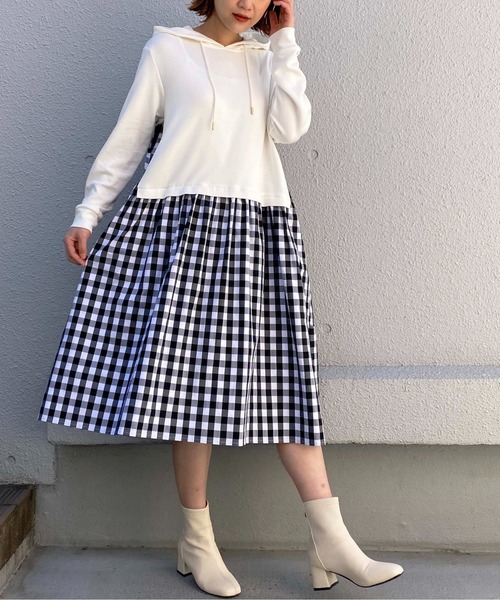 PICCIN(ピッチン)の「チェック切替ティアードパーカーワンピース(ワンピース・レディース・ブラック/オフホワイト・M)」の12枚目の写真